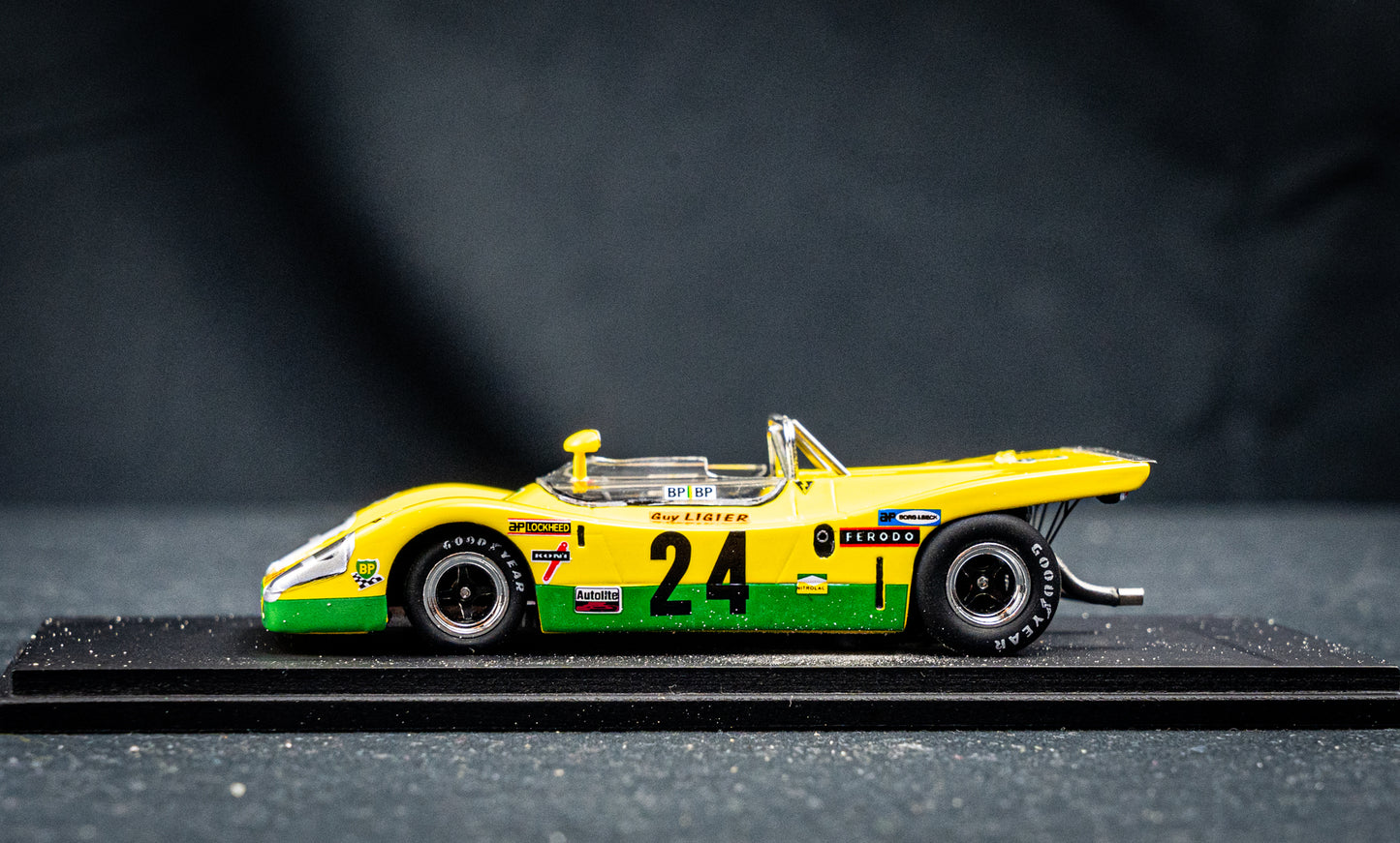 Ligier JS3 #24 G. Ligier / P. Depailler - 24h LeMans 1971 - Sparl 1:43