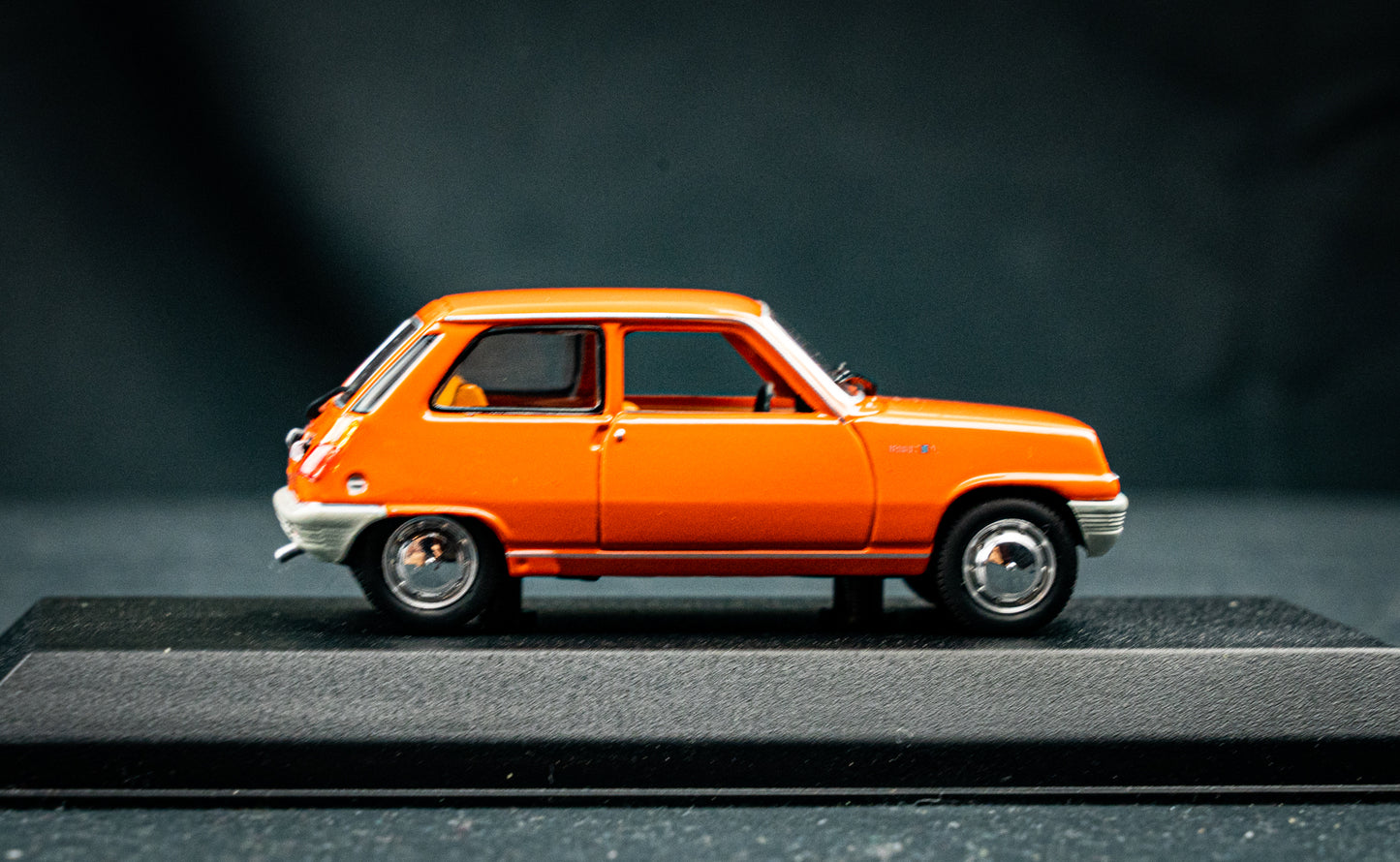 Renault 5 orange - Norev 1:43