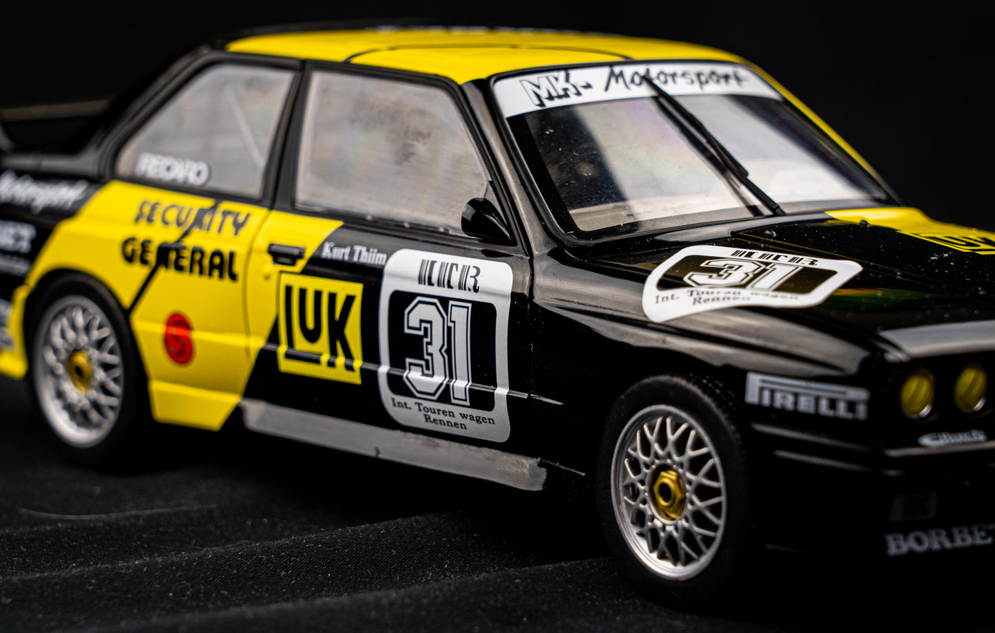 BMW M3 E30 #31 Kurt Thiim - DTM 1988 1:18 Solido