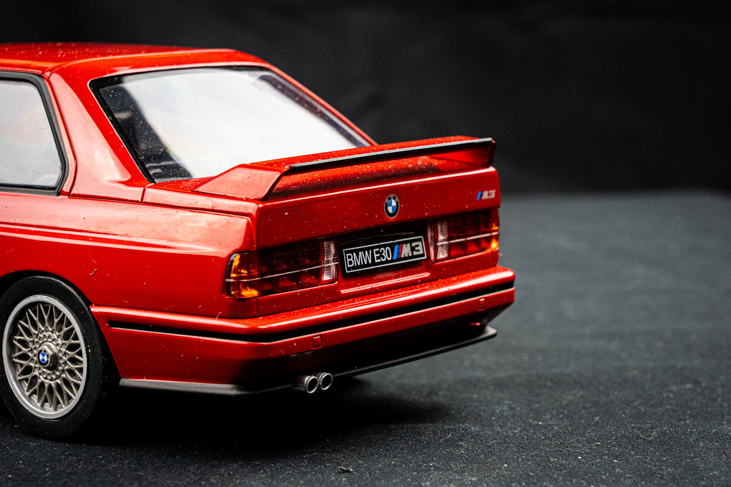 BMW M3 E30 Baujahr 1986 - 1:18 Solido