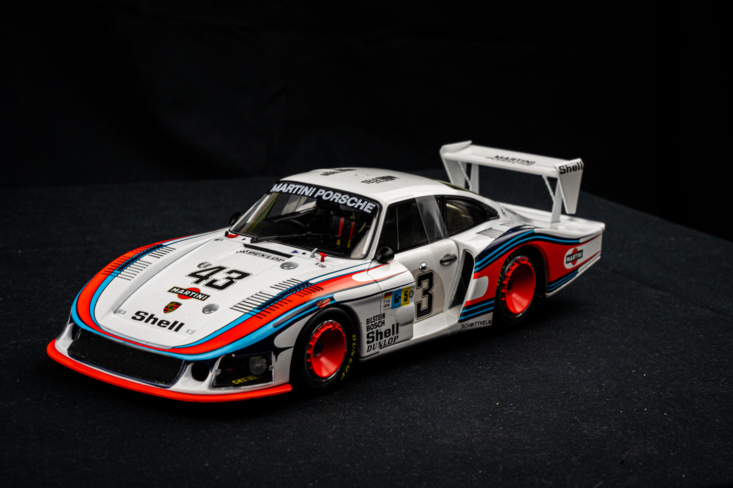Porsche 935/78 "Moby Dick" #43 Schurti / Stommelen - 8th 24h LeMans 1978 1:18