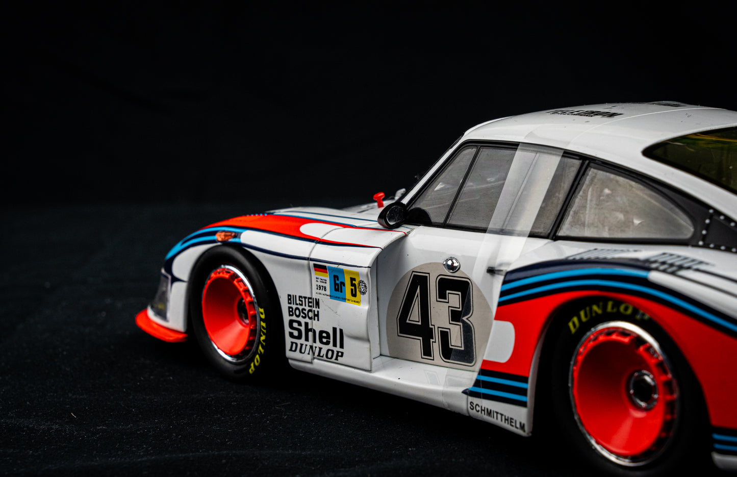 Porsche 935/78 "Moby Dick" #43 Schurti / Stommelen - 8th 24h LeMans 1978 1:18