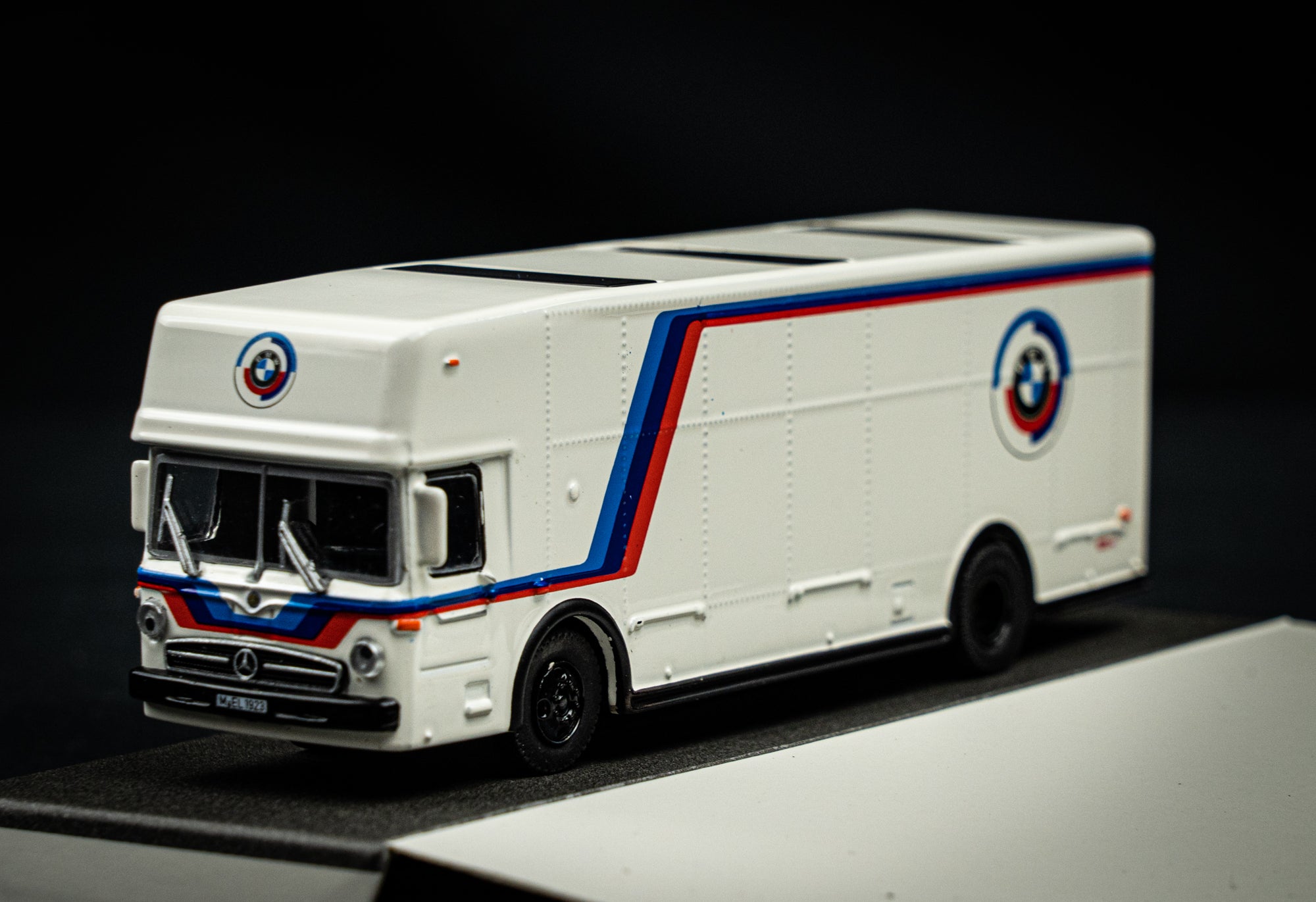 SCHUCO 02917 # Mercedes-Benz O319 Baujahr 1967 in grün-cremeweiß 1:43 EUR 23,00 - PicClick FR SCHUCO 02917 # Mercedes-Benz O319 Baujahr 1967 in grün-cremeweiß 1:43 EUR 23,00 - PicClick FR