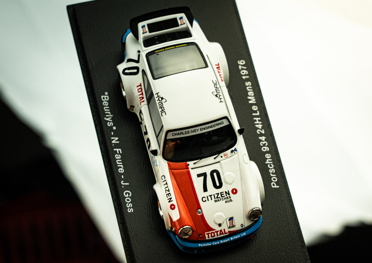 Porsche 934 #70 Blaton / Faure / Goss 24h LeMans 1976 1:43 Spark