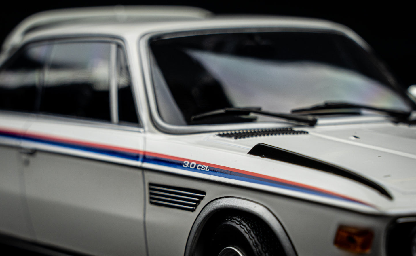 BMW 3.0 CSL E9 1973 weiß lim. Edition 600 Stk. - Minichamps 1:18