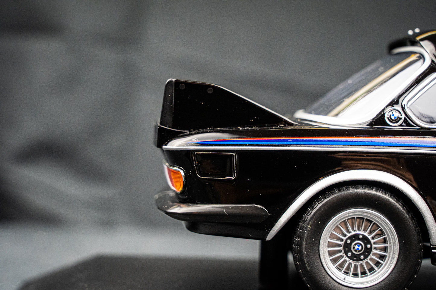 BMW 3.0 CSL E9 1973 schwarz lim. Edition 444 Stk. - Minichamps 1:18