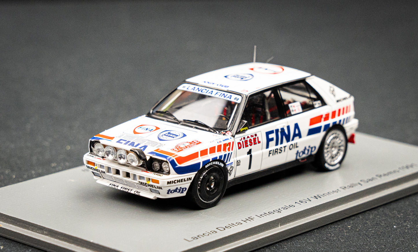Lancia Delta Integrale 16V #1 D. Auriol / B. Occelli Winner Rallye SanRemo 1991 Spark 1:43