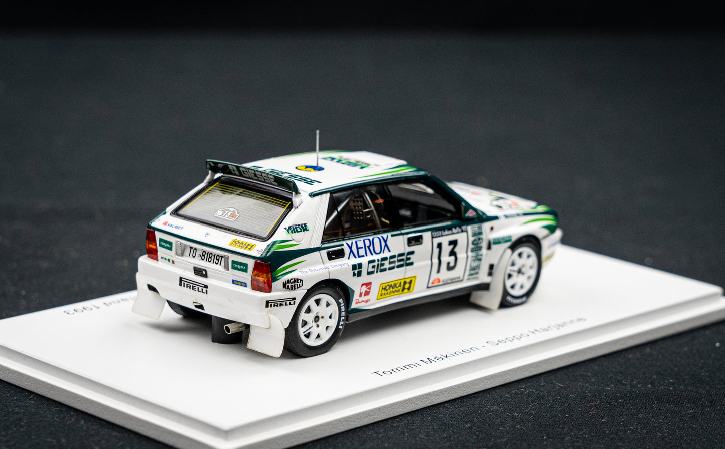 Lancia Delta HF Integrale EVO #13 T.Mäkinen / S. Harjanne P4 Rallye Finnland 1993 Spark 1:43