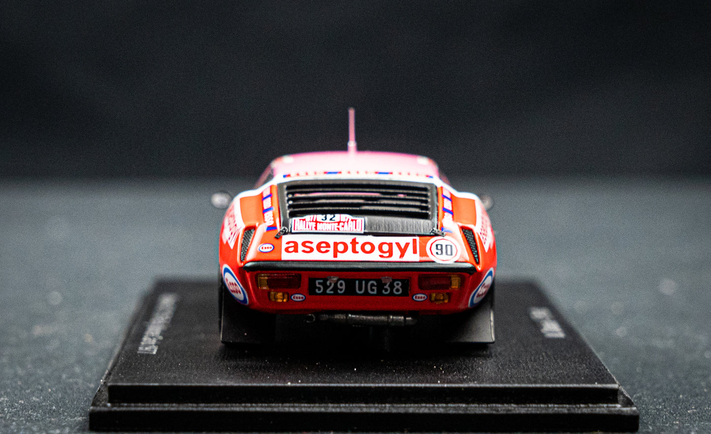 Renault Alpine A310 #32 M. Oksala / Y. Pratt P17 Rallye Monte Carlo 1977 Spark 1:43