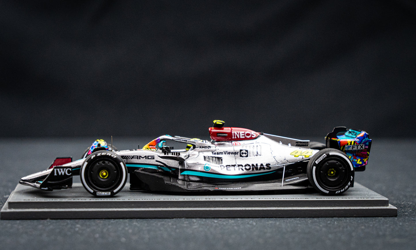 Mercedes-AMG W13E Petronas #44 Lewis Hamilton F1 GP Miami 2022, Spark 1:43,