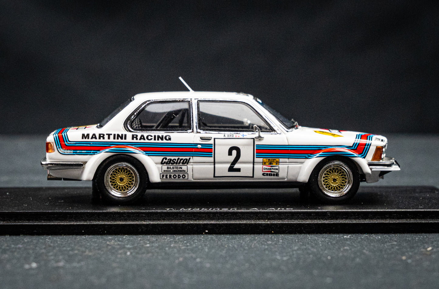 BMW 323i E21 Gr.2 #2 T. Mäkinen / A. Aho Rallye du Condroz 1980 1:43 Spark