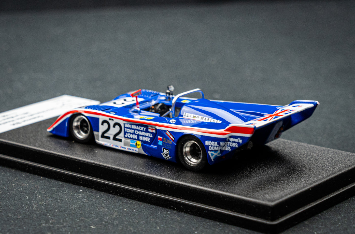 Chevron B31 lim. 1/150 Stk. #22 Charnell / Hine / Barcey 24h LeMans 1977 DSN Trofeu 1:43