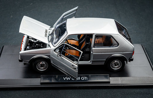 VW Golf GTi 1 1976 - Silber - Norev 1:18