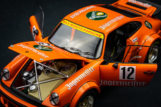 Porsche 934 RSR Jägermeister #12 Sieger Eifelrennen DRM 1976 1:18 Schuco