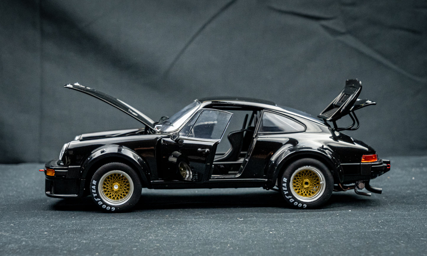 Porsche 934 RSR schwarz 1:18 Schuco