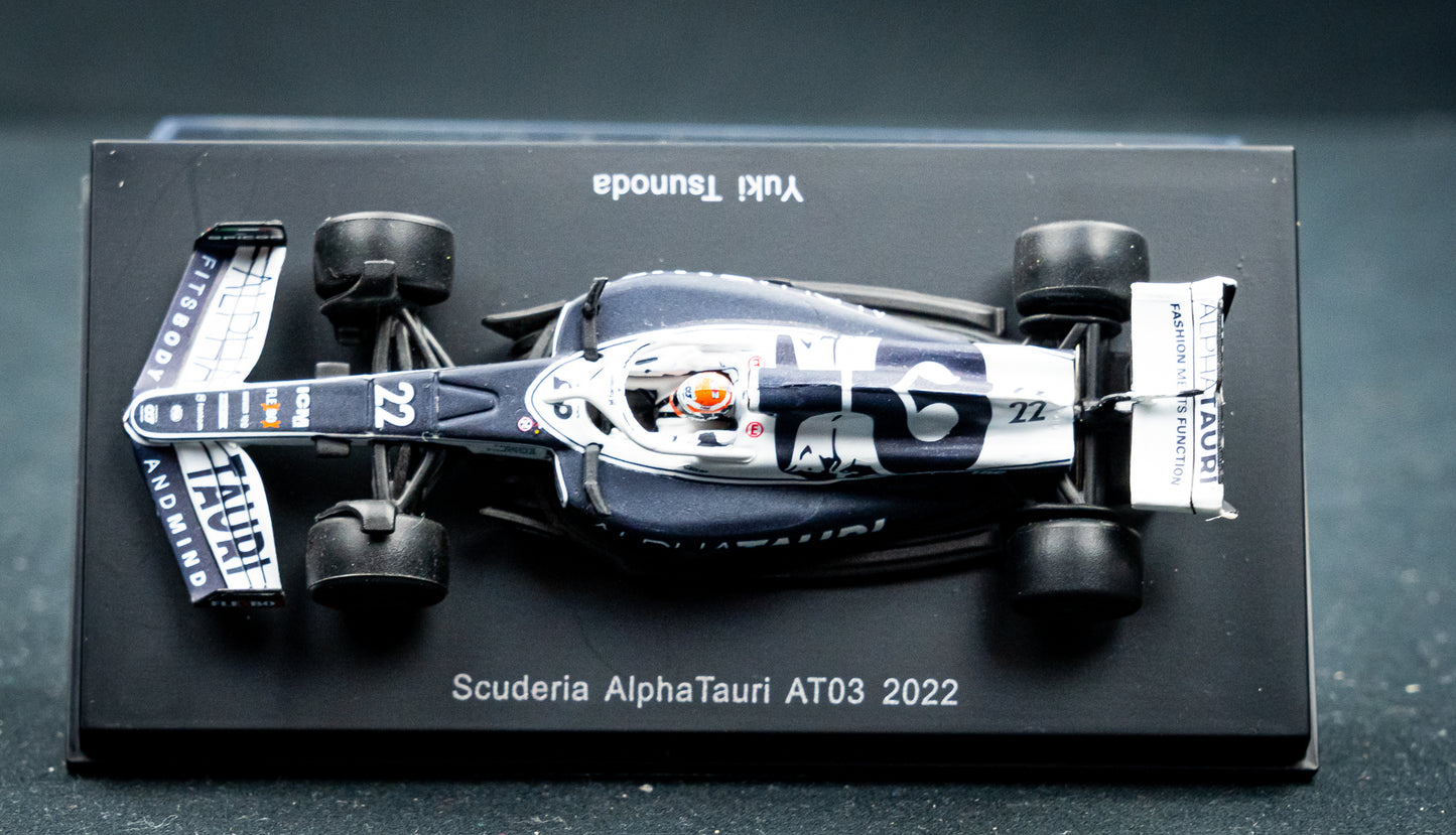 Yuki Tsunoda Alpha Tauri AT03 #22 Formel 1 2022 1:64 Spark