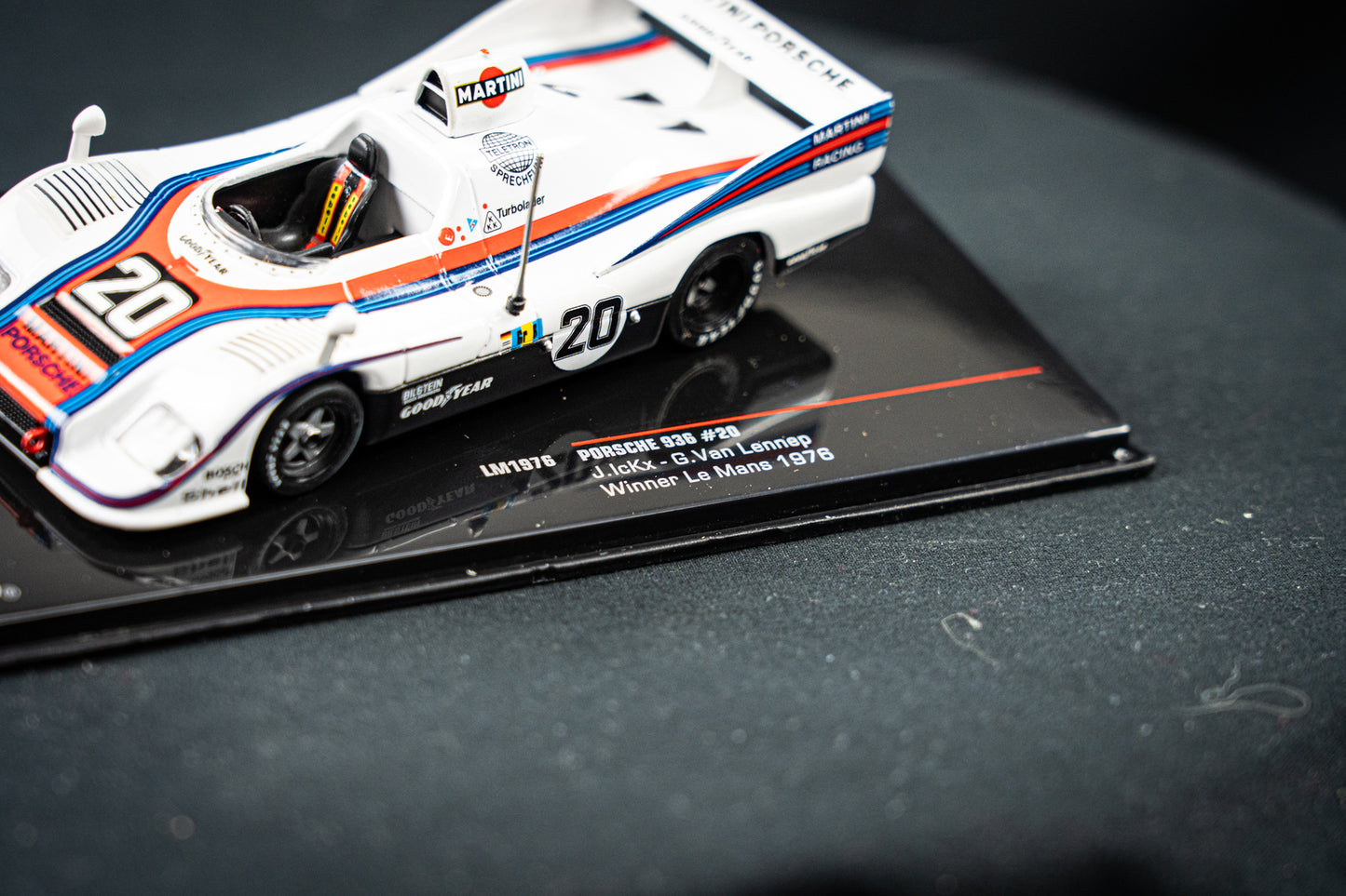 Porsche 936 #20 Winner LeMans 1976, Ickx / van Lennep IXO 1:43