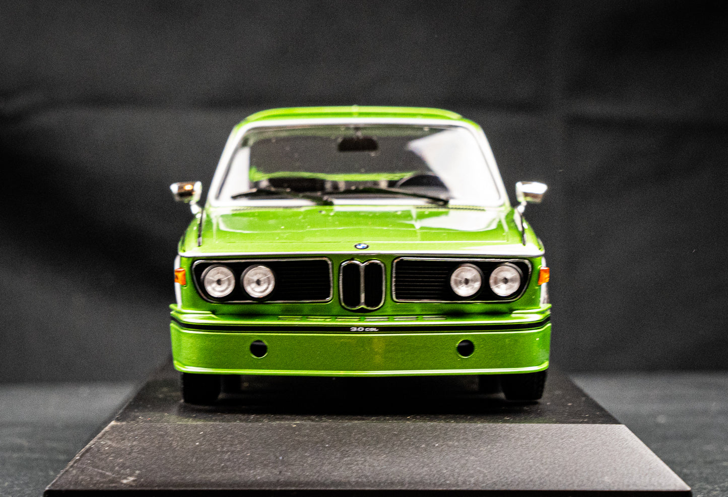 BMW 3.0 CSL E9 1973 grün lim. Edition 504 Stk. - Minichamps 1:18