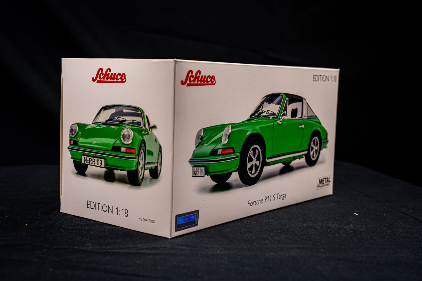 Porsche 911 S Targa viper green - Schuco 1:18