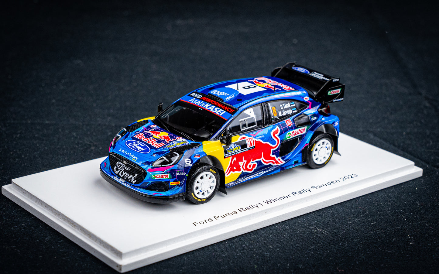 Ford Puma Rallye1 #8 O. Tänak / M. Järveoja - Winner Rallye Schweden 2023 - Spark 1:43