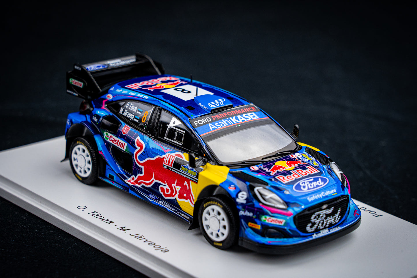 Ford Puma Rallye1 #8 O. Tänak / M. Järveoja - Winner Rallye Schweden 2023 - Spark 1:43