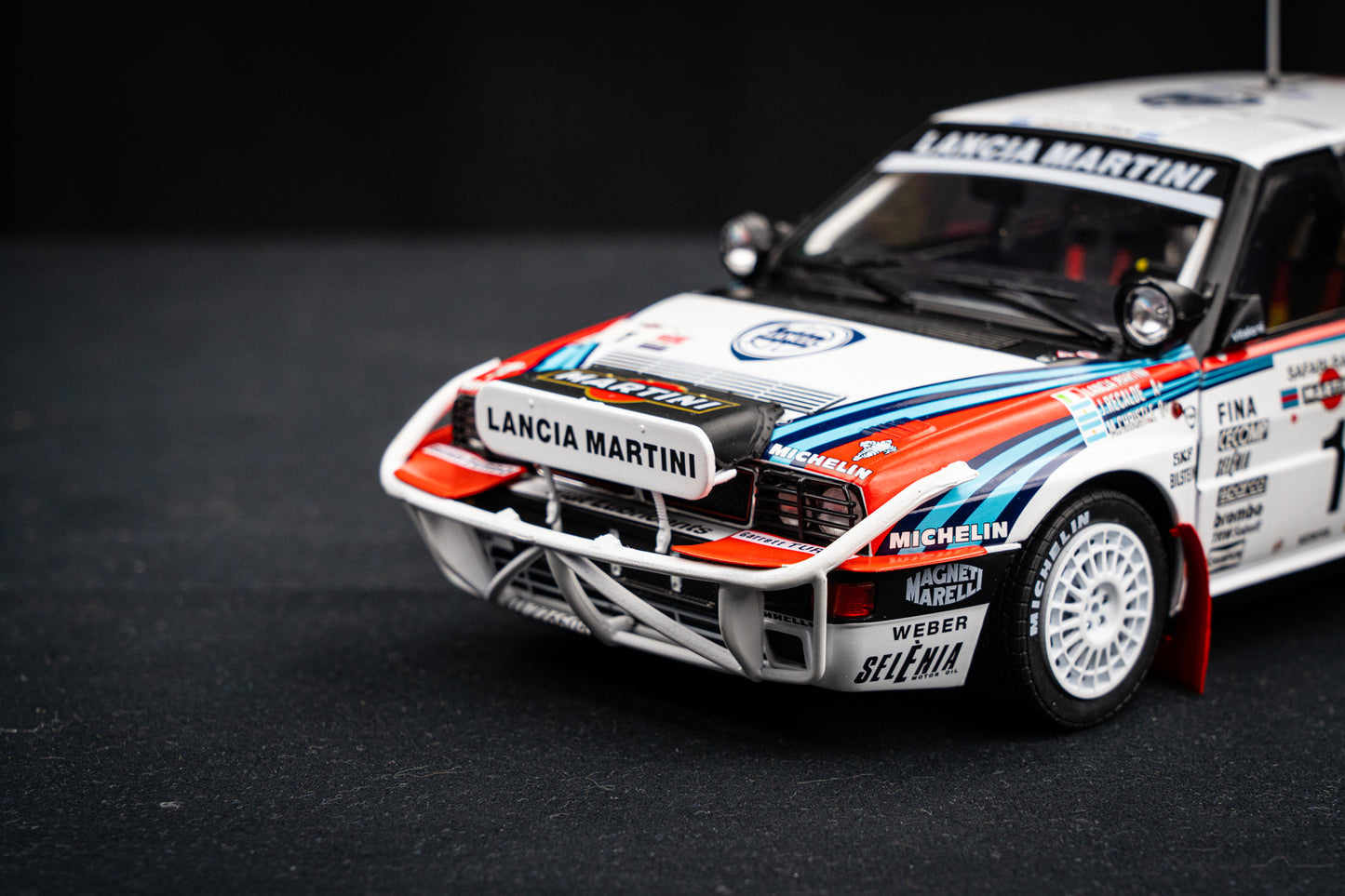 Lancia Delta HF Integrale #1 Recalde / Christie - Safari Rallye 1991 - Solido 1:18