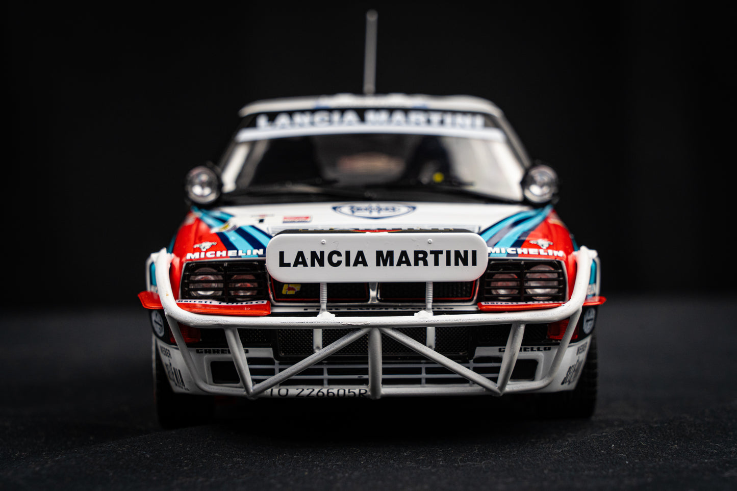 Lancia Delta HF Integrale #1 Recalde / Christie - Safari Rallye 1991 - Solido 1:18