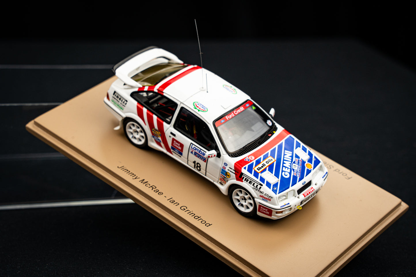 Ford Sierra RS Cosworth #18 J.McRae / I.Grindrod 3rd RAC Rallye 87 1:43 Spark