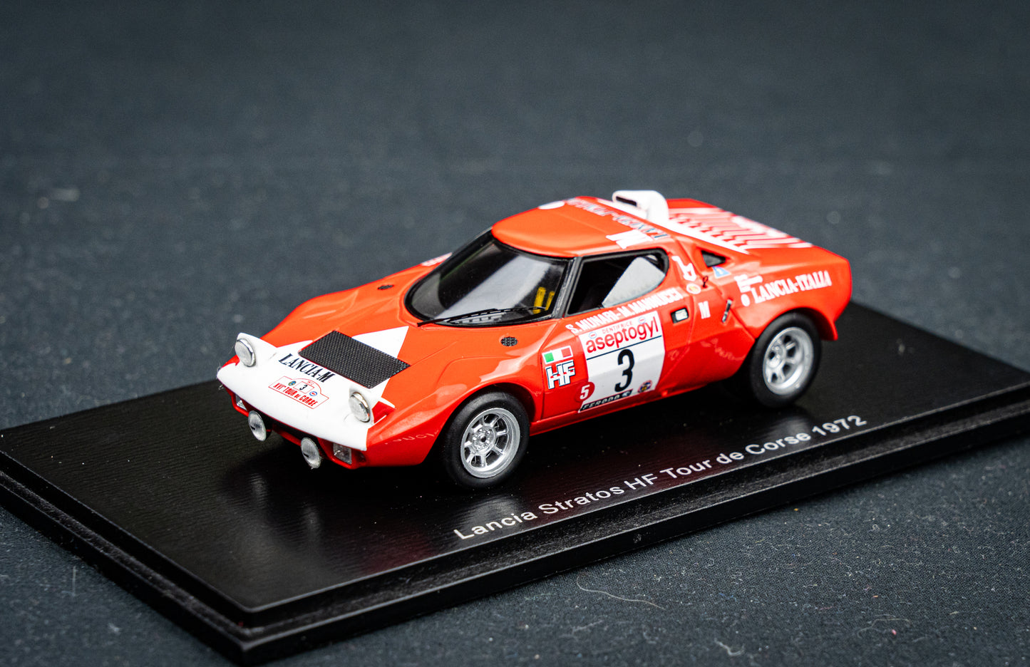 Lancia Stratos HF #3 S. Munari / M. Mannucci - Tour de Corse 1972 - Spark 1:43