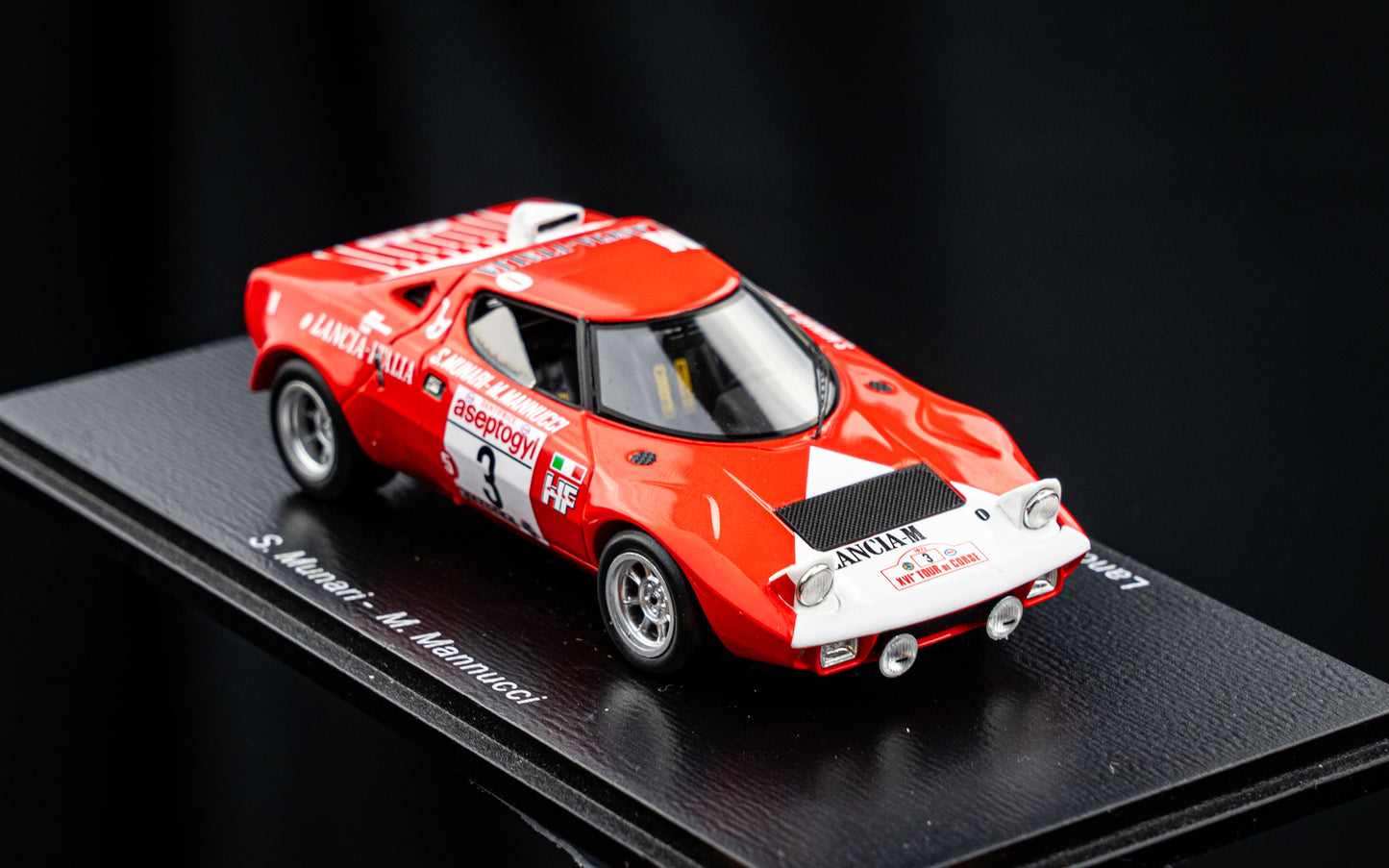 Lancia Stratos HF #3 S. Munari / M. Mannucci - Tour de Corse 1972 - Spark 1:43