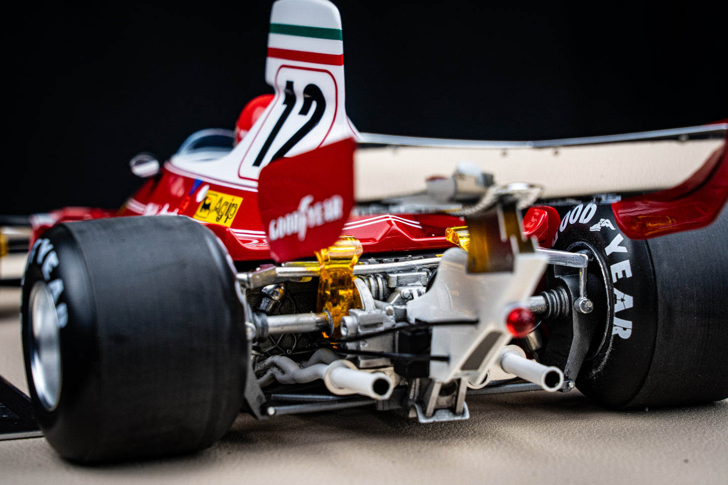 Niki Lauda Ferrari 312T #12 lim. 250 pcs. - Winner GP Monaco 1975 - GP Replicas 1:18