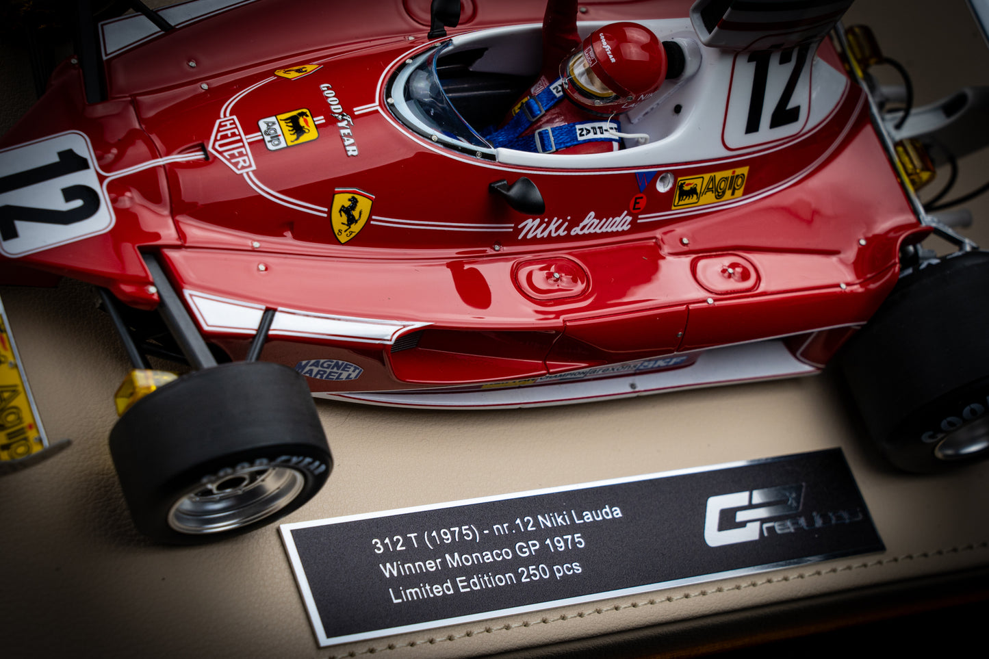 Niki Lauda Ferrari 312T #12 lim. 250 pcs. - Winner GP Monaco 1975 - GP Replicas 1:18