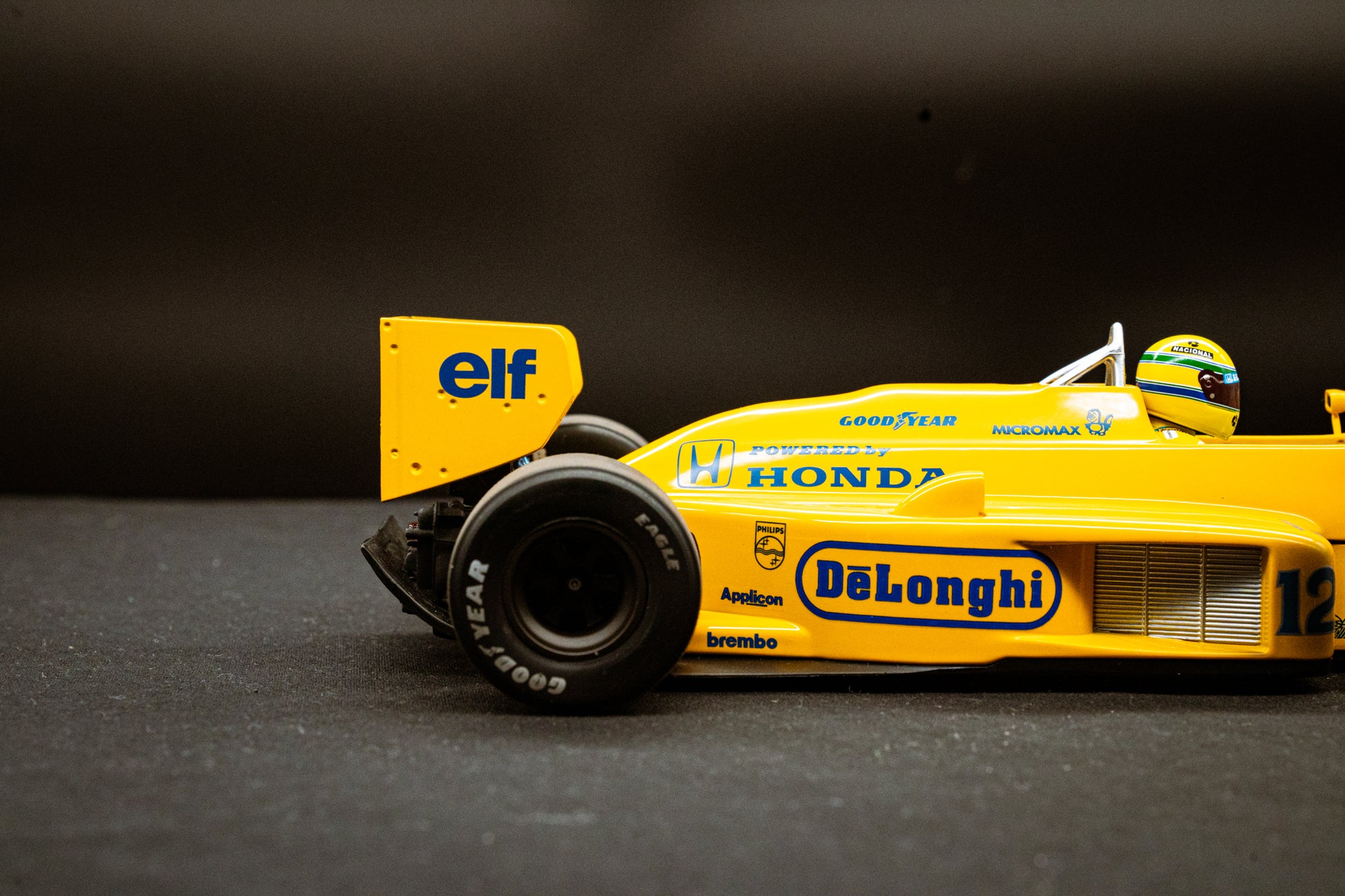 Minichamps 540 874312 Lotus Renault 99t 1987 A.senna Echelle 1 43 Minichamps 540 874312 Lotus Renault 99t 1987 A.senna Echelle 1 43