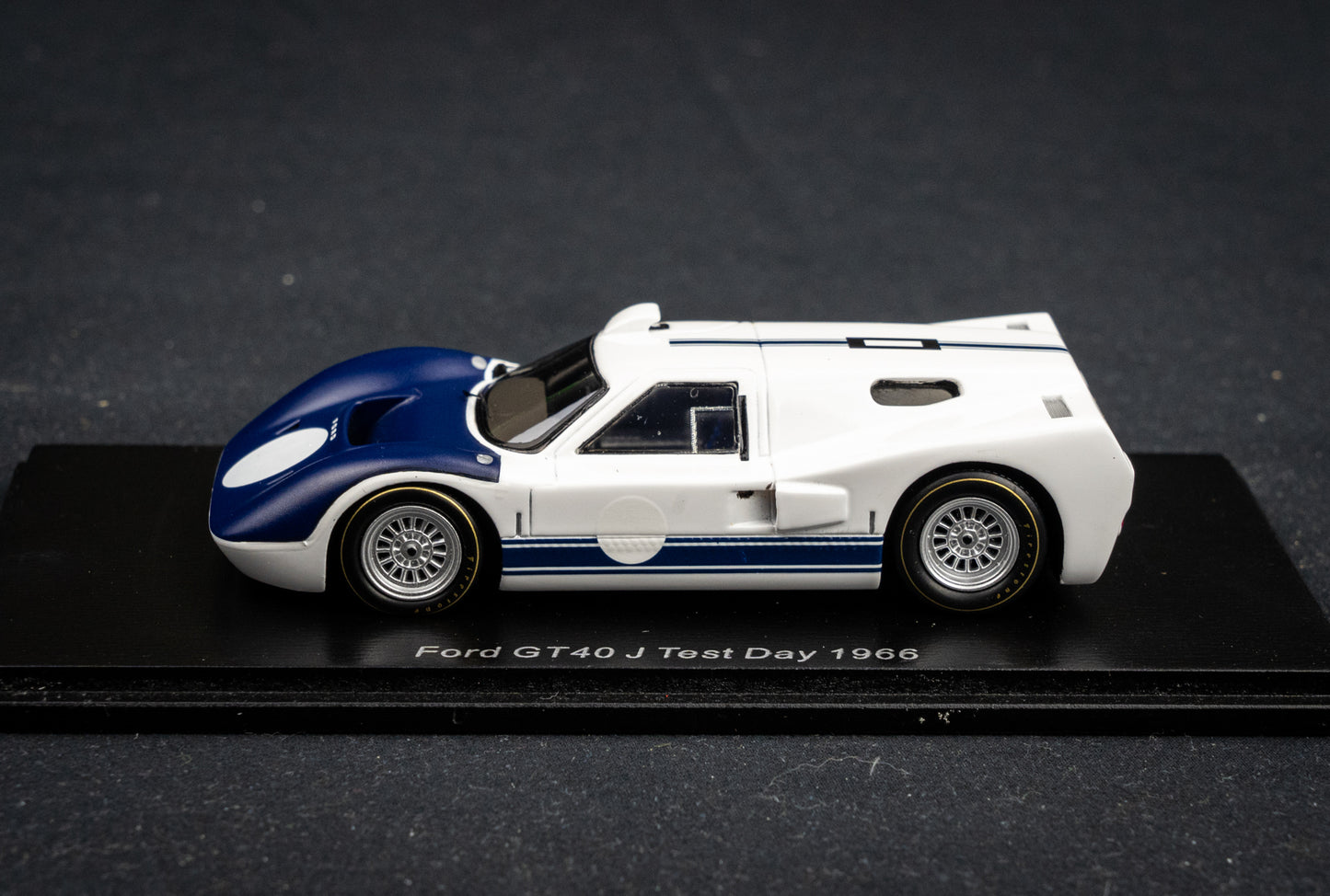 Ford GT40 J Test Day Riverside 1966 - Spark 1:43