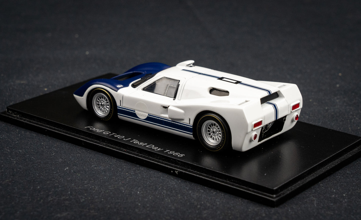 Ford GT40 J Test Day Riverside 1966 - Spark 1:43