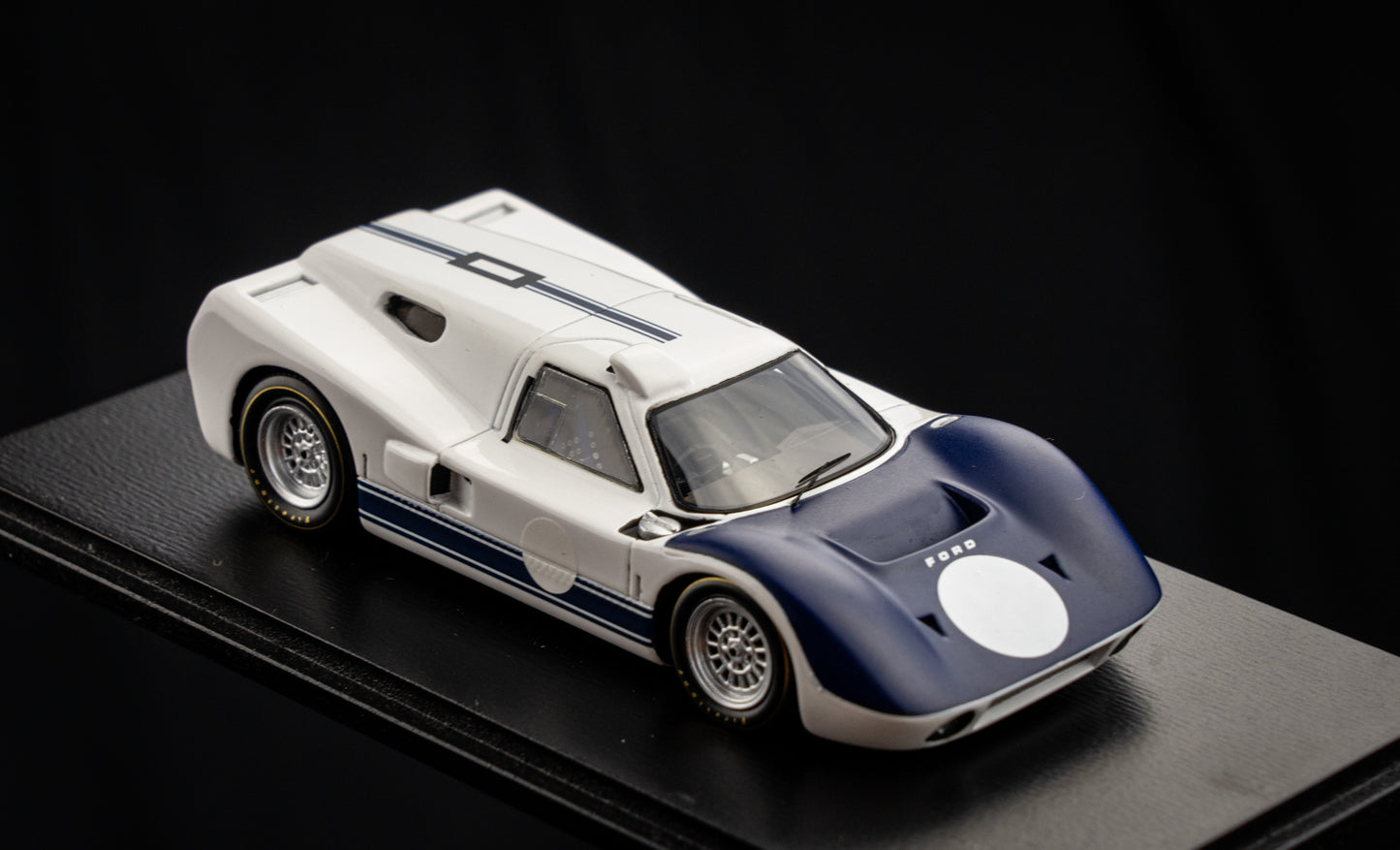 Ford GT40 J Test Day Riverside 1966 - Spark 1:43