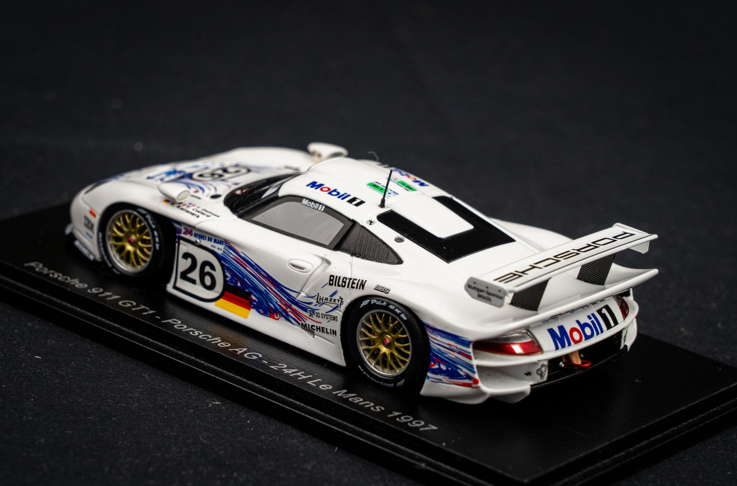 Porsche 911 GT1 #26 Kelleners / Collard / Dalmas - 24h LeMans 1997 - Spark 1:43