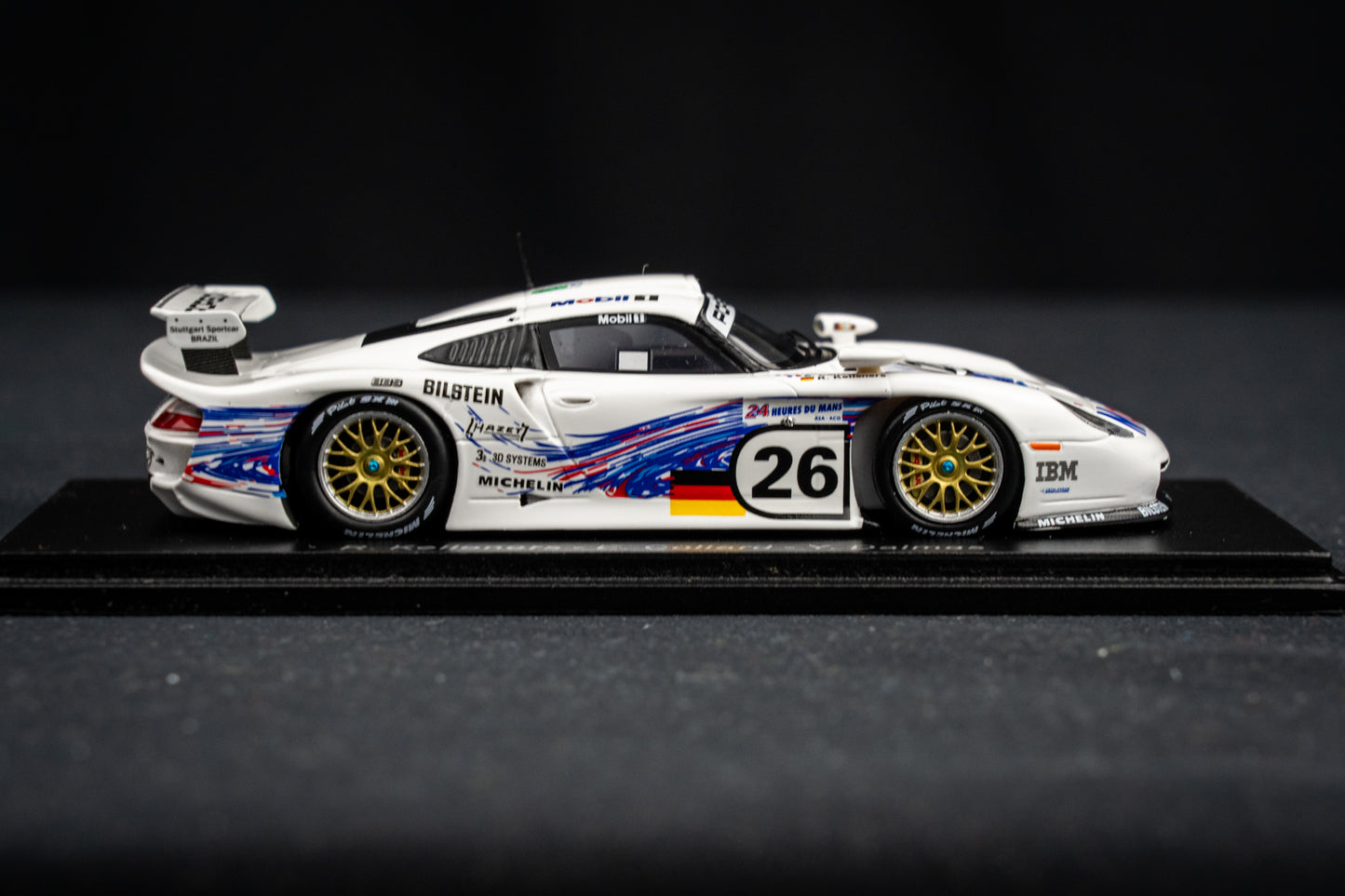 Porsche 911 GT1 #26 Kelleners / Collard / Dalmas - 24h LeMans 1997 - Spark 1:43