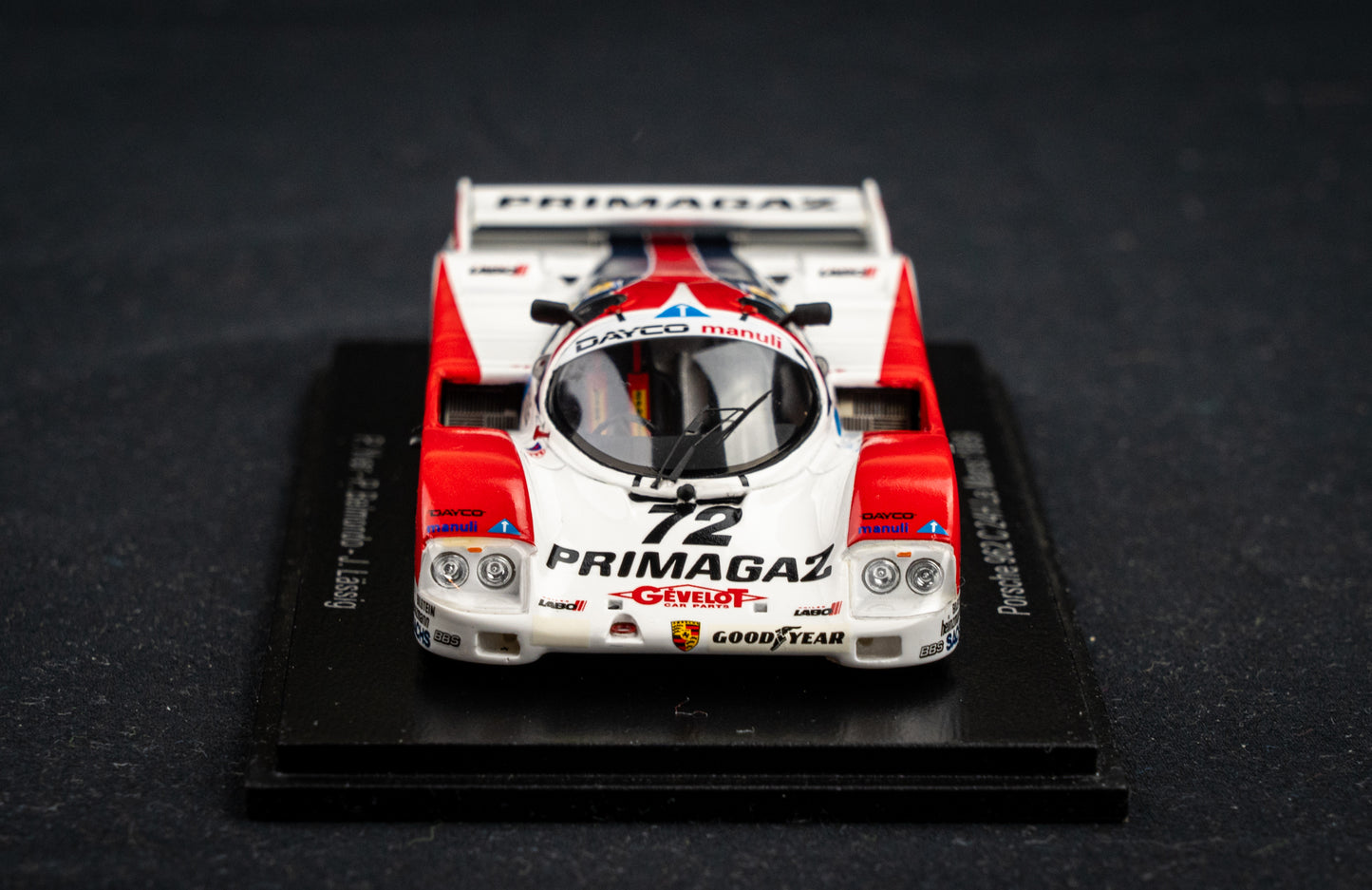 Porsche 962C #72 Yver / Belmondo / Lässig - 24h LeMans 1989 - Spark 1:43