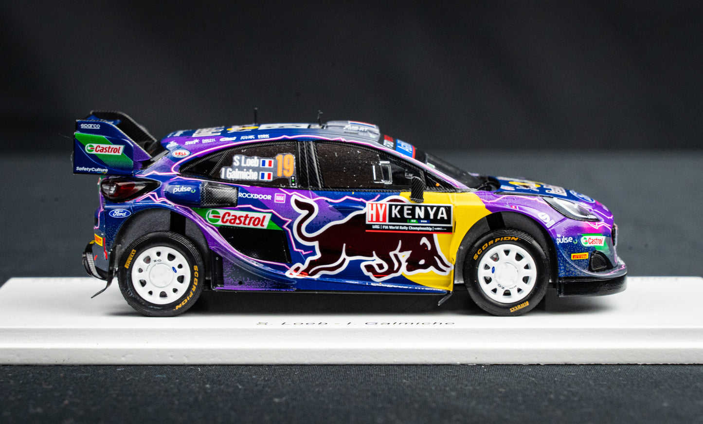 Ford Puma Rallye1 #19 S. Loeb / Galmiche - Safari Rallye Kenya 2022 - Spark 1:43