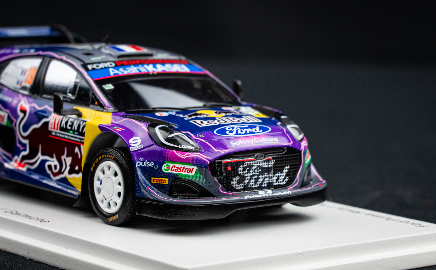 Ford Puma Rallye1 #19 S. Loeb / Galmiche - Safari Rallye Kenya 2022 - Spark 1:43