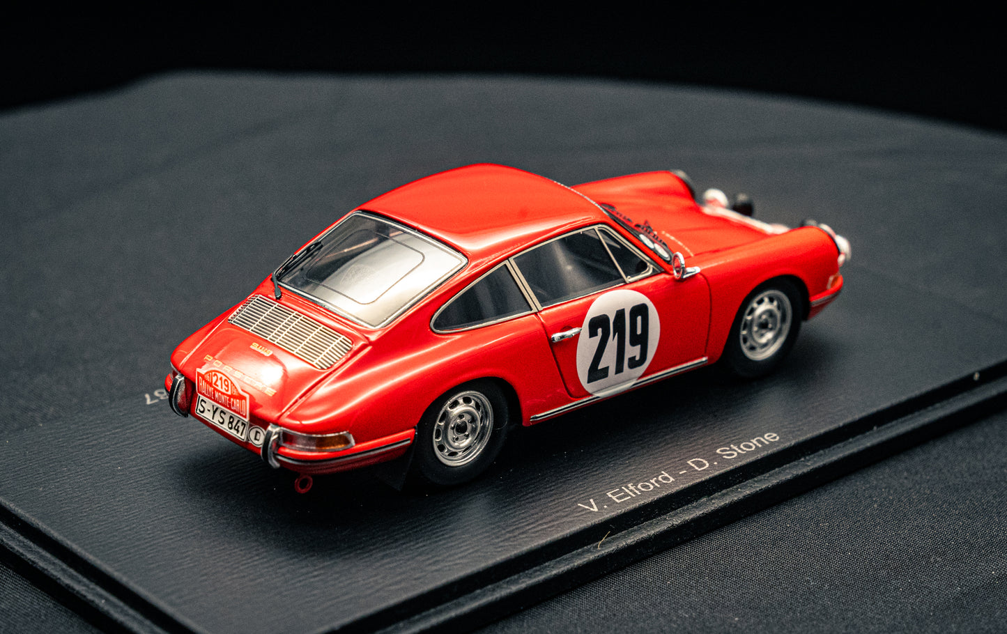 Porsche 911 S 2.0 #219 V.Elford / D.Stone - 3rd Rallye Monte Carlo 1967 - Spark 1:43