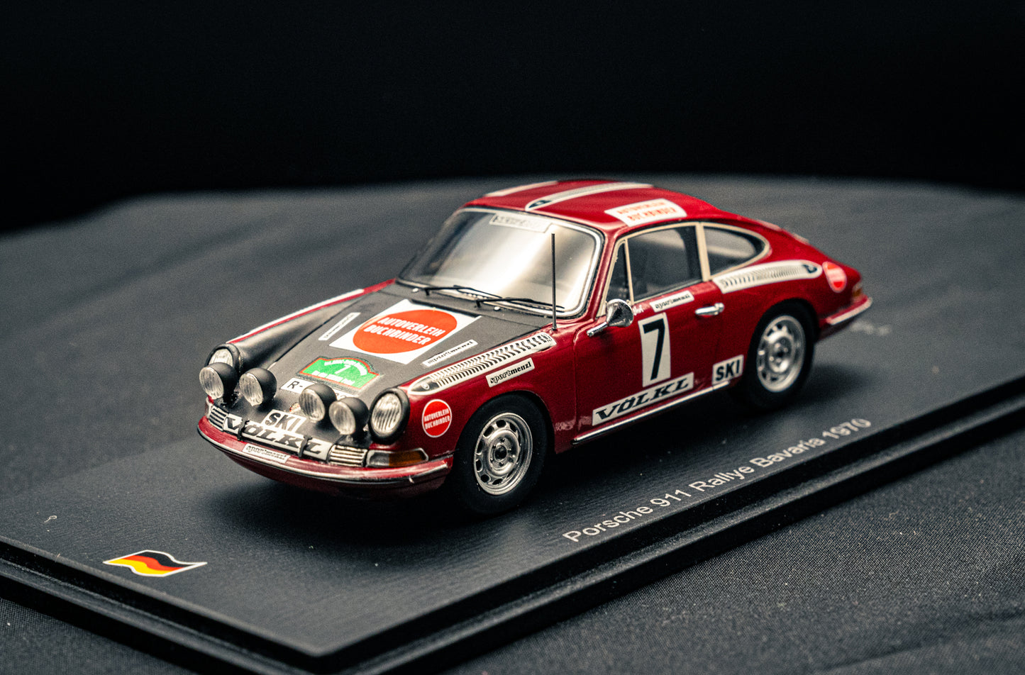 Porsche 911 #7 Walter Röhrl / H. Marecek Rallye Bavaria 1970 - lim. edition 1:43 Spark