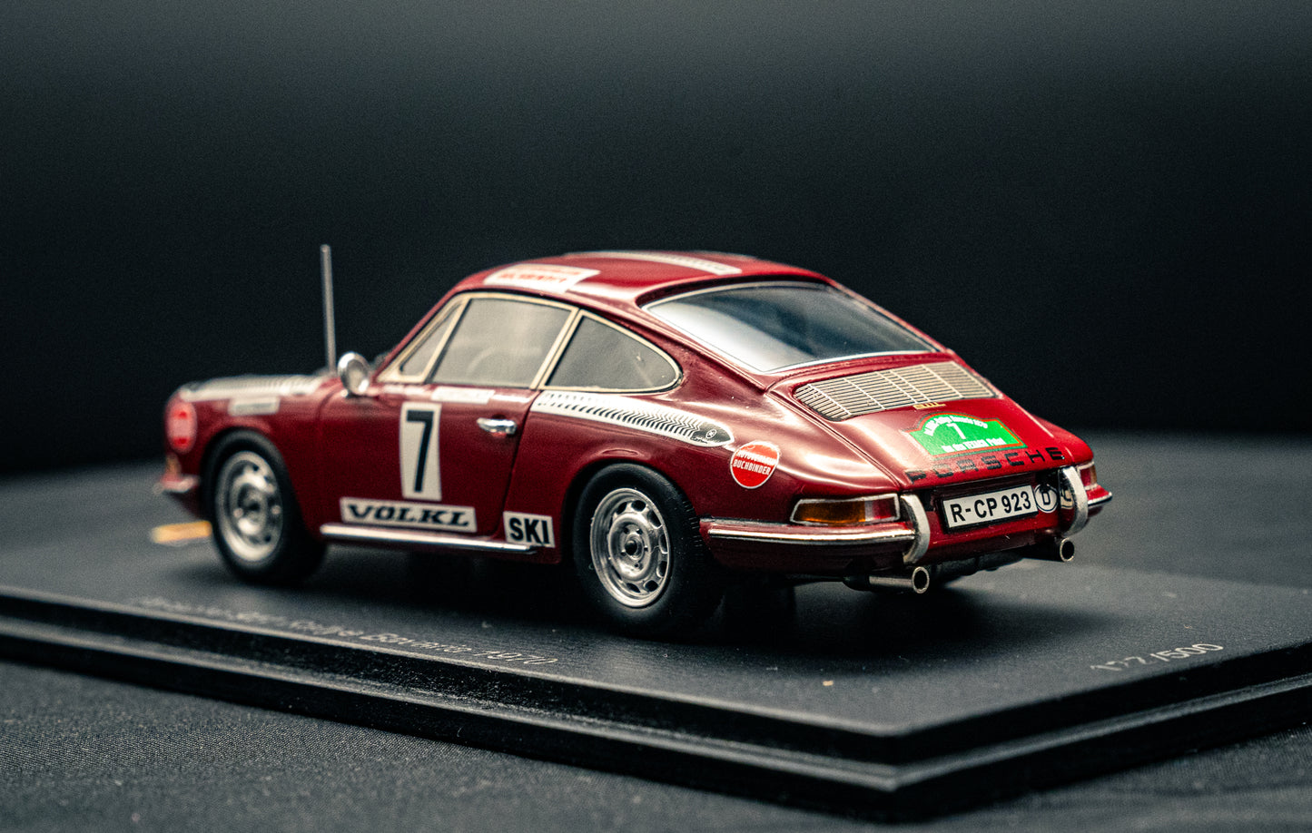 Porsche 911 #7 Walter Röhrl / H. Marecek Rallye Bavaria 1970 - lim. edition 1:43 Spark