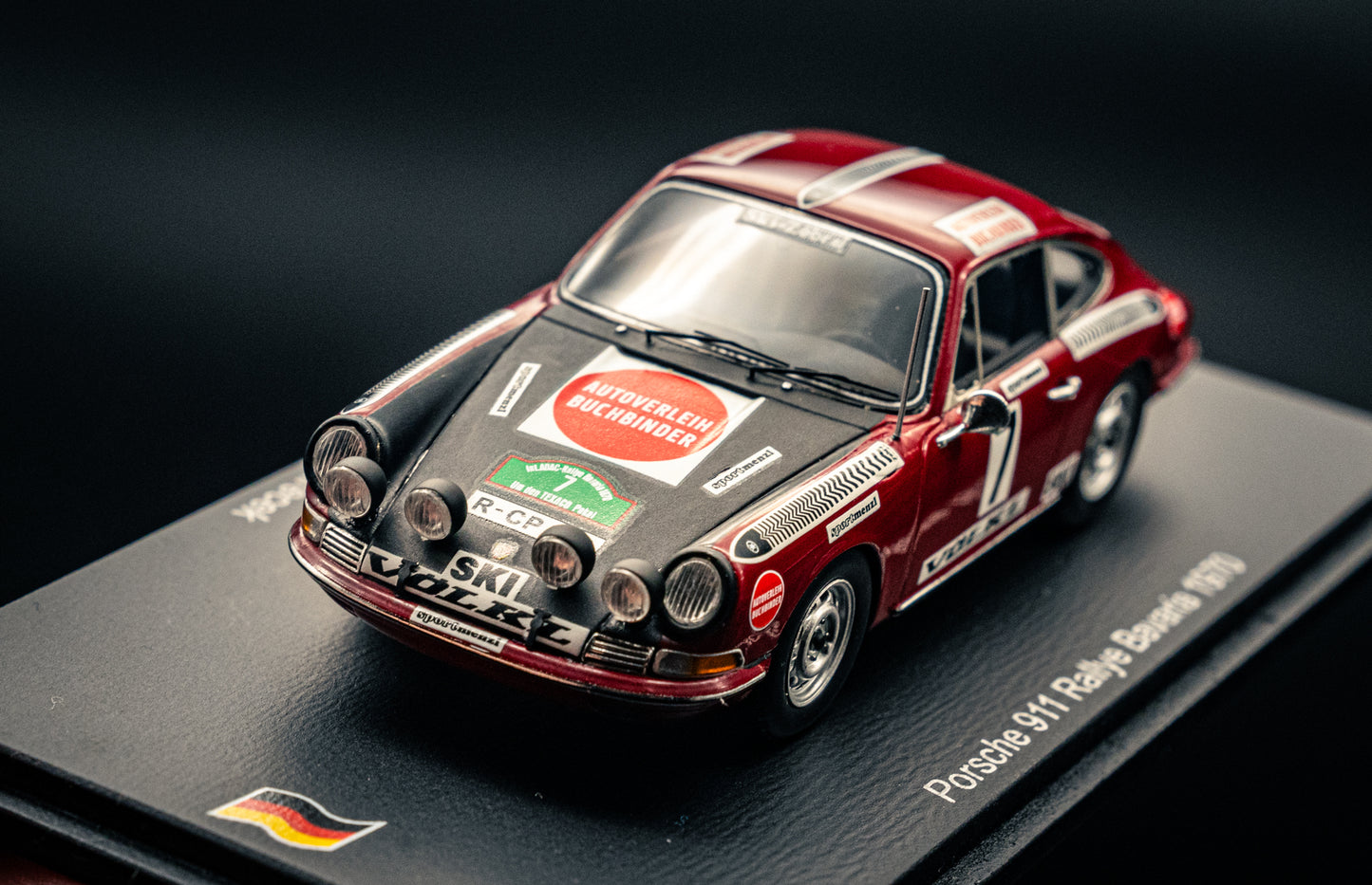 Porsche 911 #7 Walter Röhrl / H. Marecek Rallye Bavaria 1970 - lim. edition 1:43 Spark