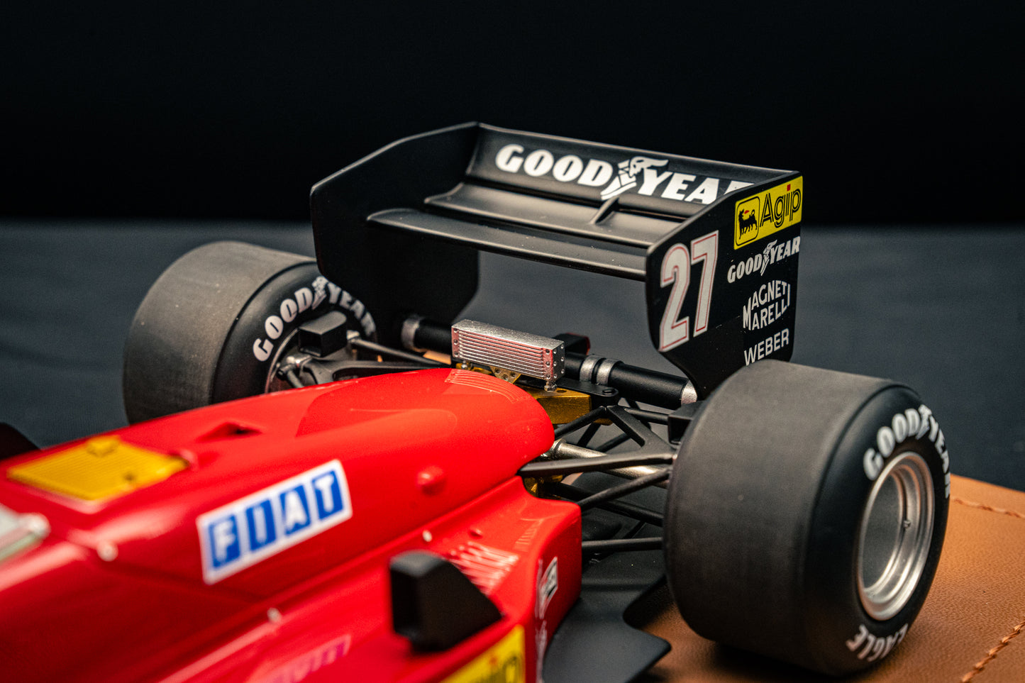 Ferrari F156-85 #27 Michele Alboreto - Winner Grand Prix Canada 1985 - lim. 110 Stk. Tecnomodel 1:18