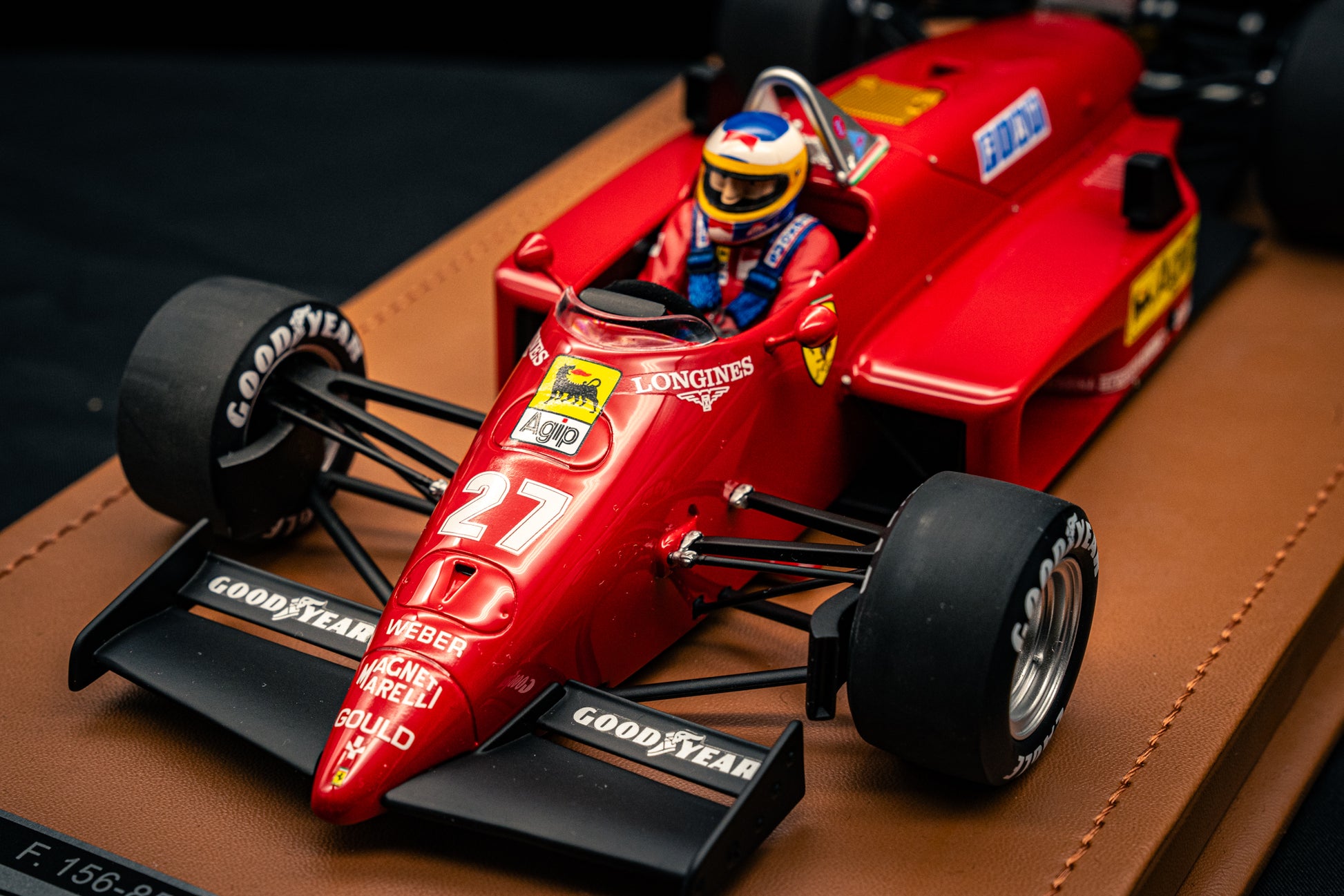 FERRARI 156/85 MICHELE Alboreto #27 1985 TMK 19 1/43 Tameo F1 kit monté défaut EUR 24,21 - FR FERRARI 156/85 MICHELE Alboreto #27 1985 TMK 19 1/43 Tameo F1 kit monté défaut EUR 24,21 - FR