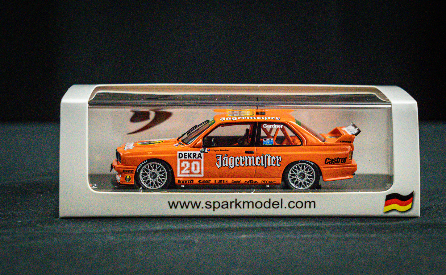 BMW E30 M3 lim. edition 500 Stk. no.20 W. Gardner Team Linder - DTM 1992 - Spark 1:43