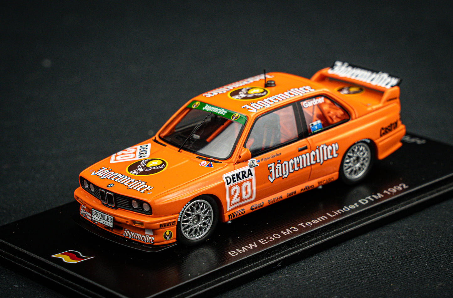 BMW E30 M3 lim. edition 500 Stk. no.20 W. Gardner Team Linder - DTM 1992 - Spark 1:43