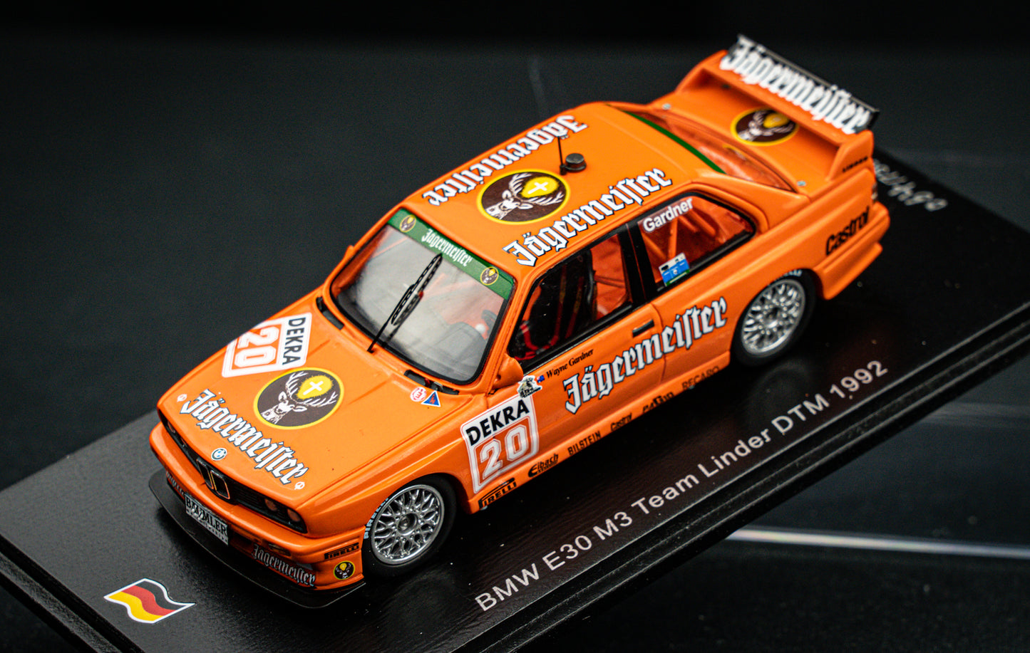 BMW E30 M3 lim. edition 500 Stk. no.20 W. Gardner Team Linder - DTM 1992 - Spark 1:43